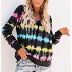 2 left! So Soft Tie Dye Hoodie New Sz L XL